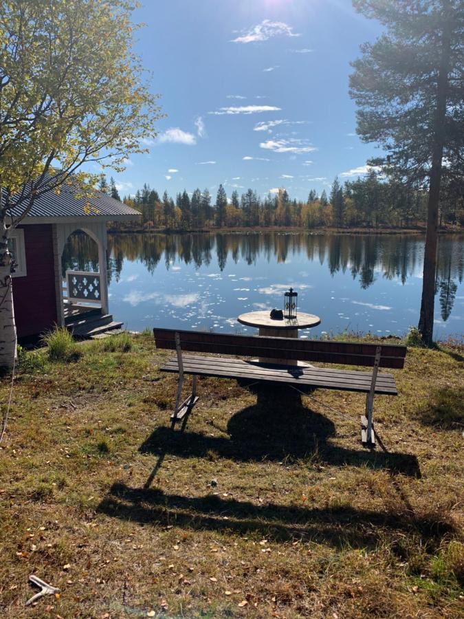 Off-Grid Cabin In Nattavaara Lapland المظهر الخارجي الصورة